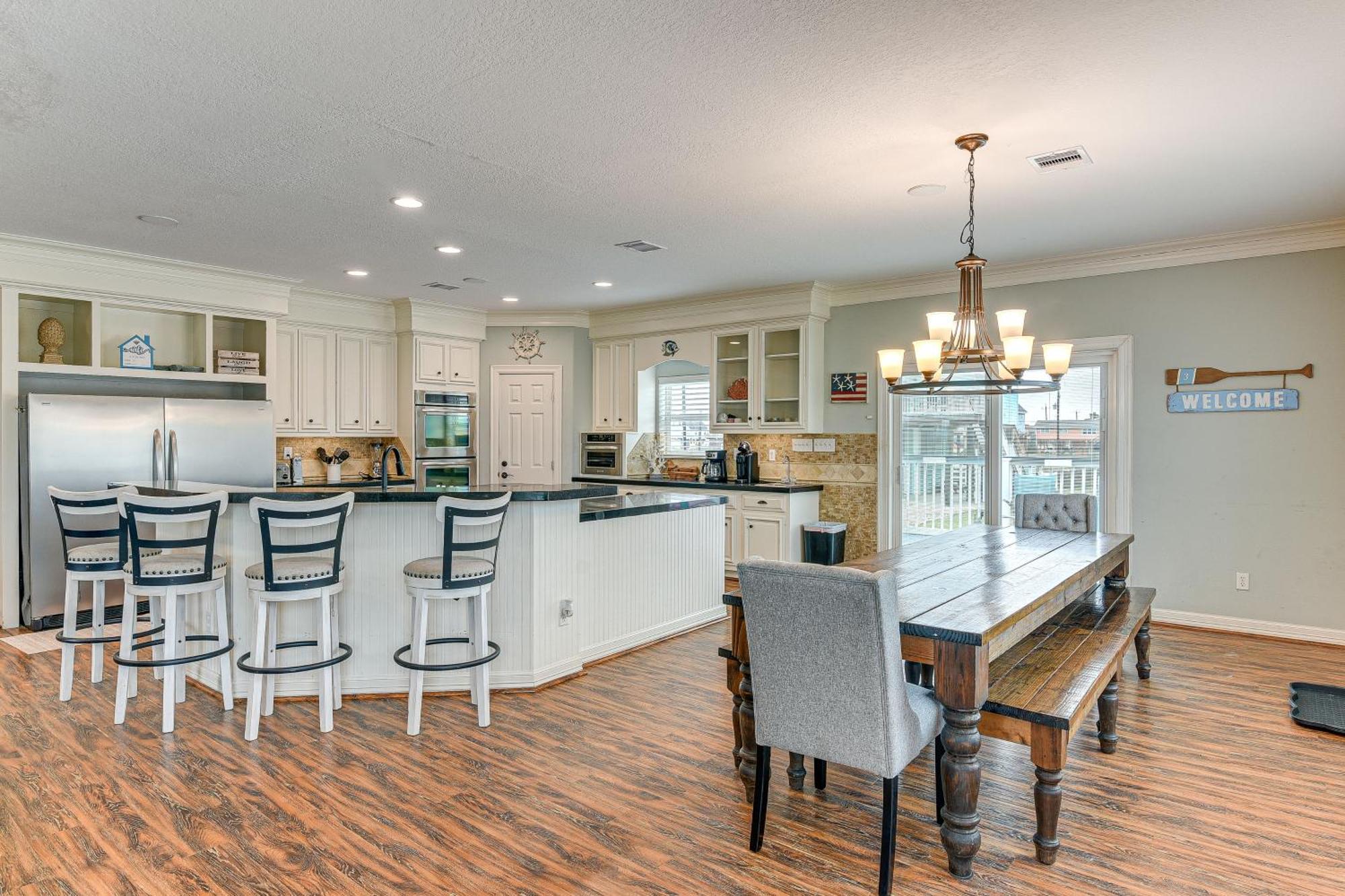 Large Group Gulf Retreat, Steps To Surfside Beach! Εξωτερικό φωτογραφία